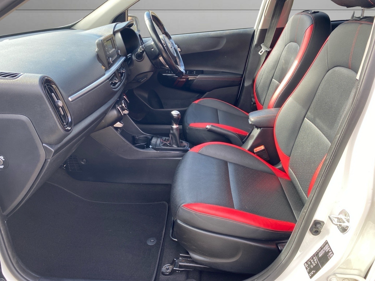 Used Kia Picanto 2018 for sale - 77803510: Photo 20