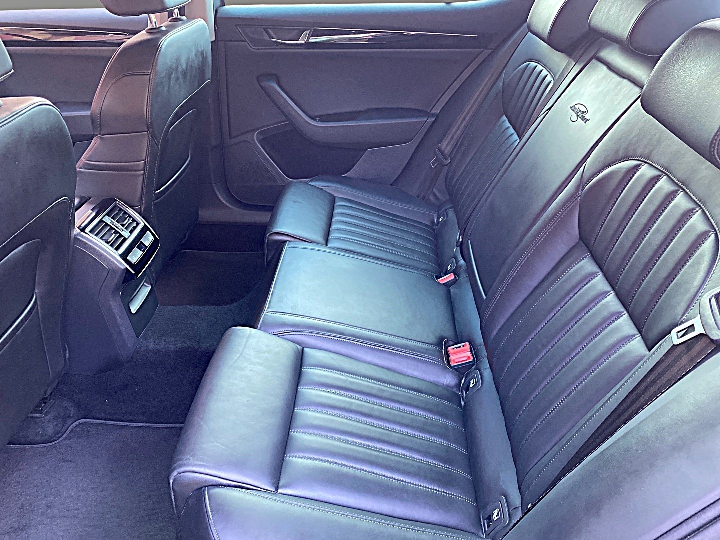 Used Skoda Superb 2018 for sale - 76579709: Photo 14