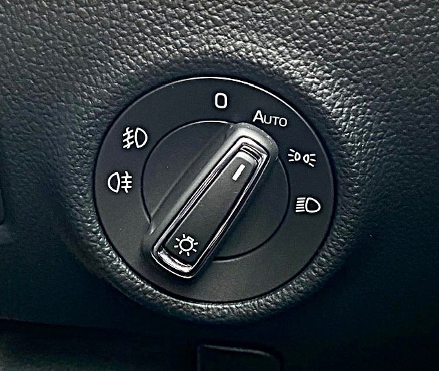 Used Skoda Superb 2018 for sale - 76579709: Photo 9