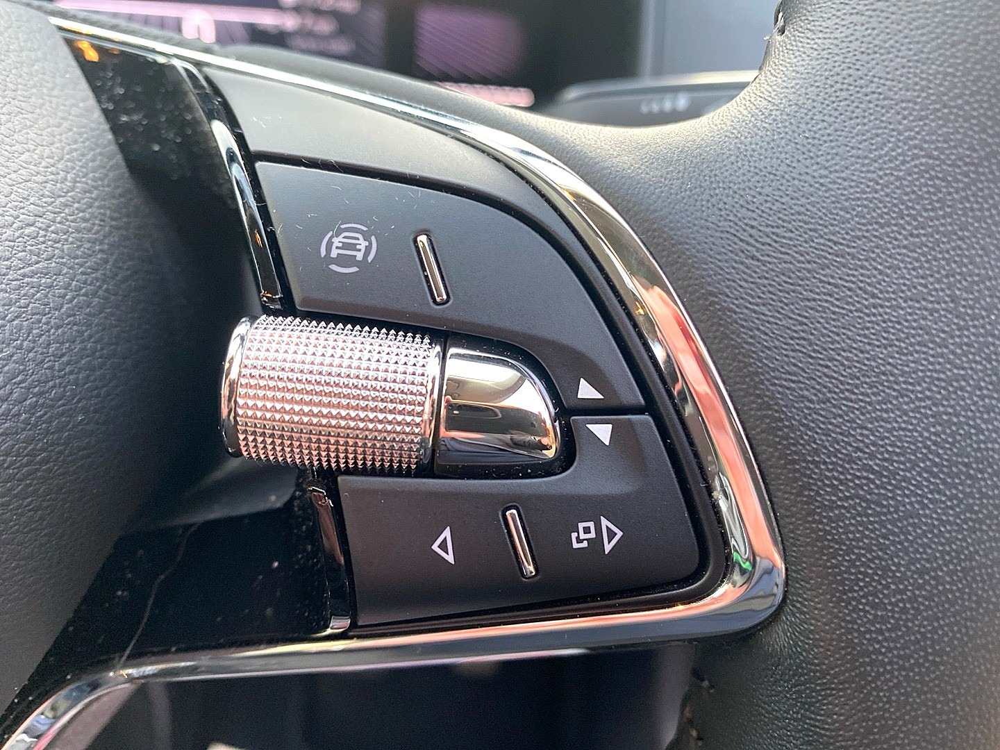 Used Skoda Karoq 2023 for sale - 76958710: Photo 21