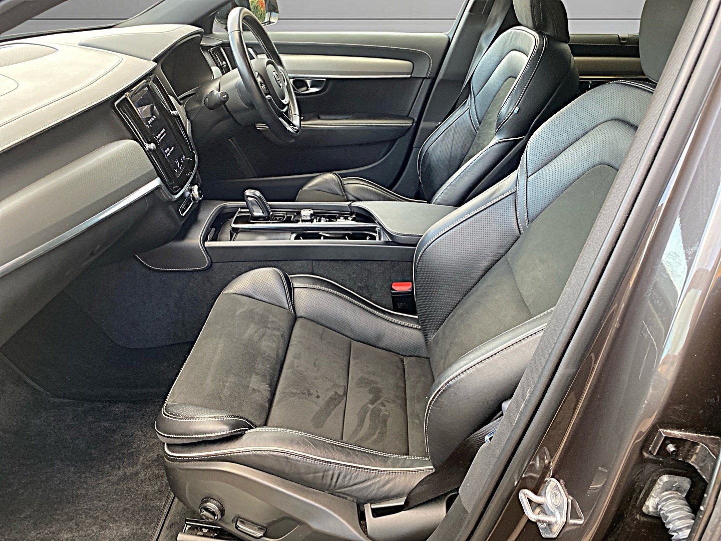 Used Volvo V90 2021 for sale - 76392508: Photo 27