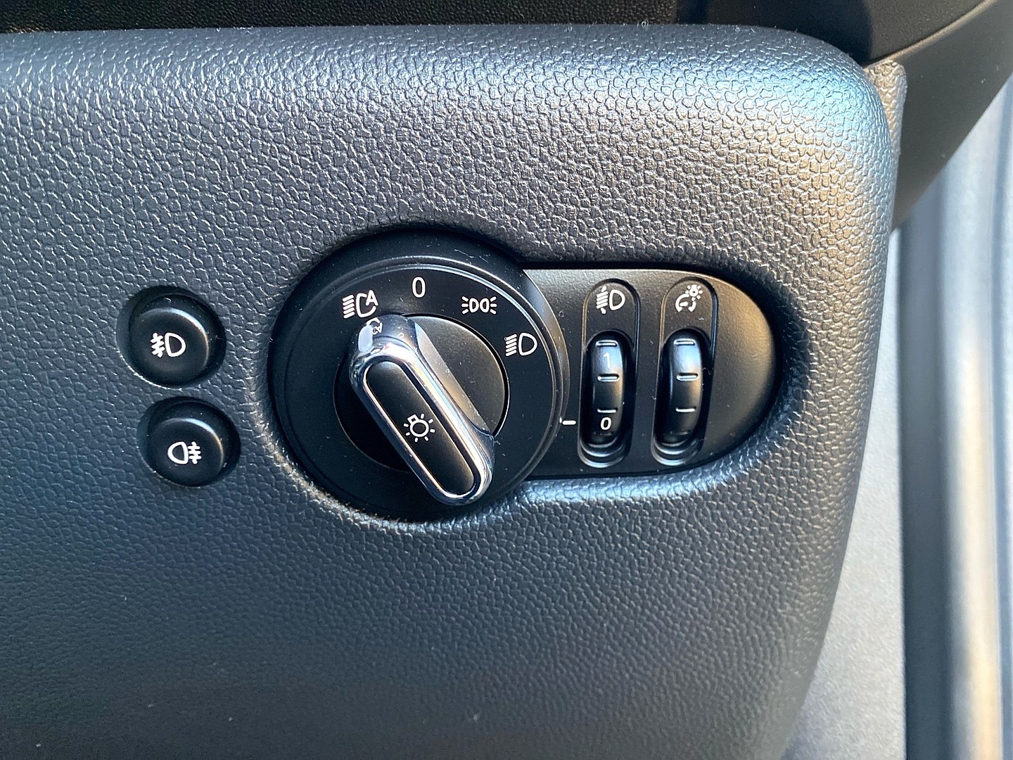 Used MINI Hatch 2019 for sale - 76252456: Photo 20