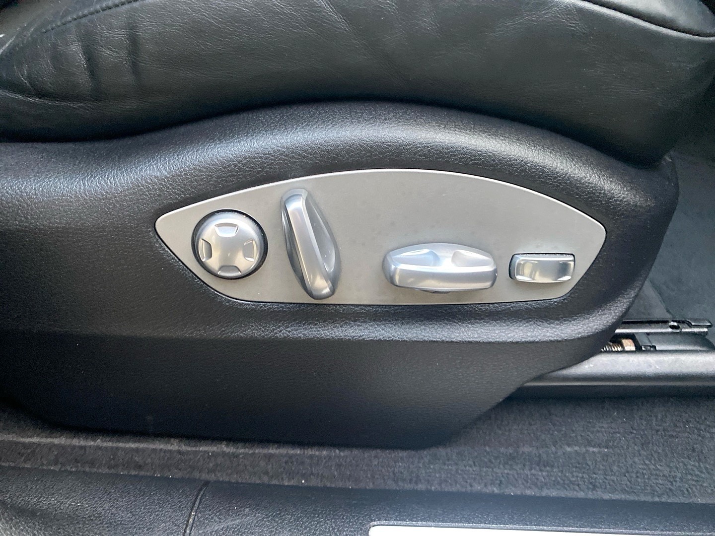 Used Porsche Macan 2019 for sale - 76652900: Photo 14