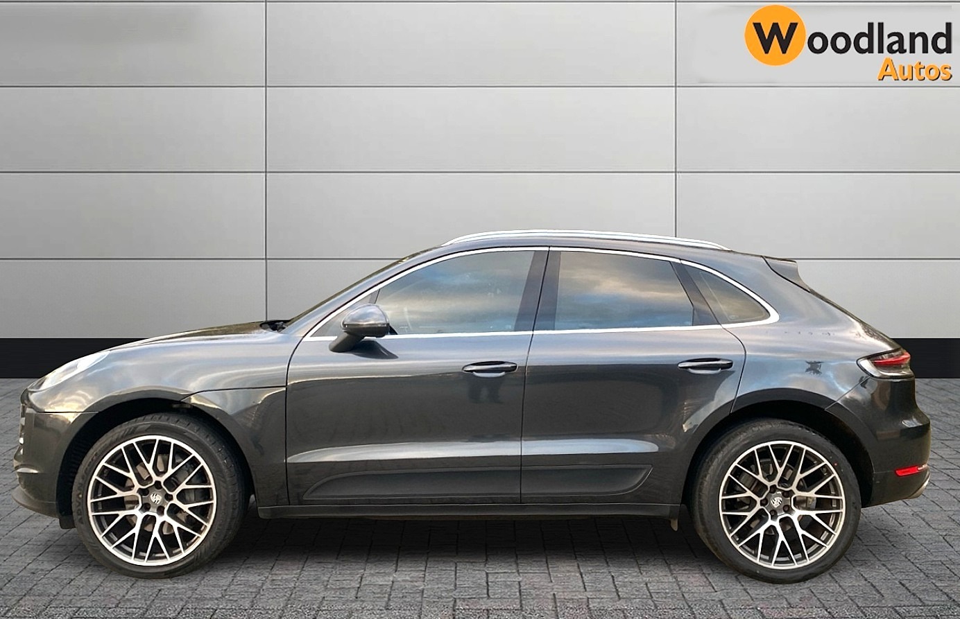 Used Porsche Macan 2019 for sale - 76652900: Photo 17