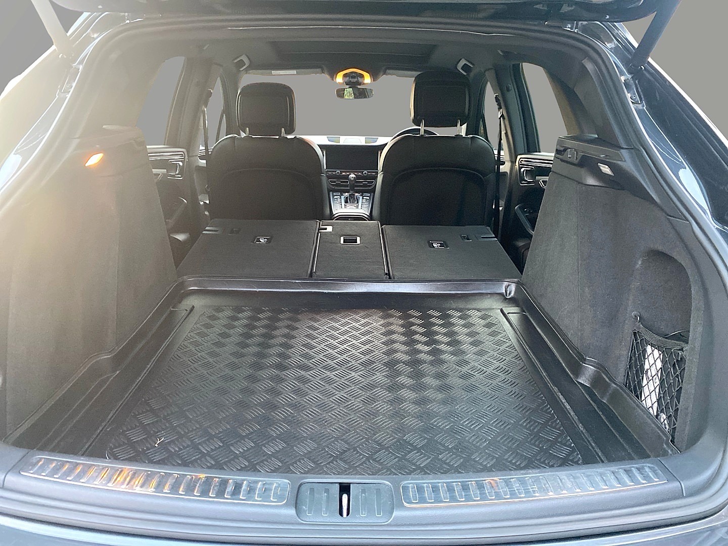 Used Porsche Macan 2019 for sale - 76652900: Photo 29