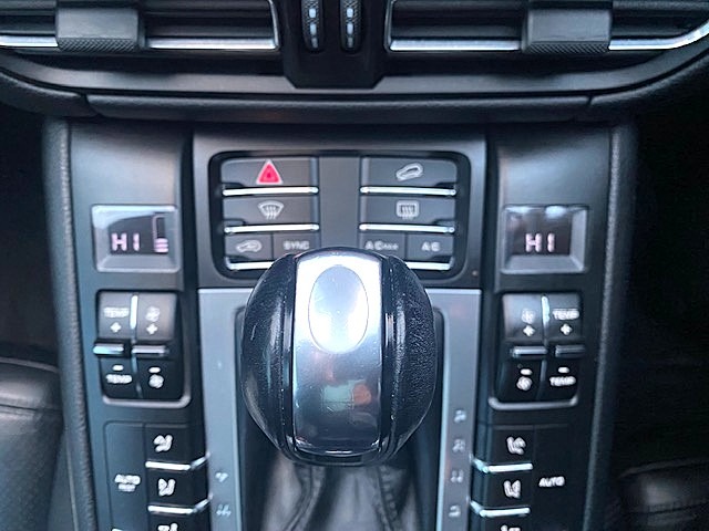 Used Porsche Macan 2019 for sale - 76652900: Photo 31