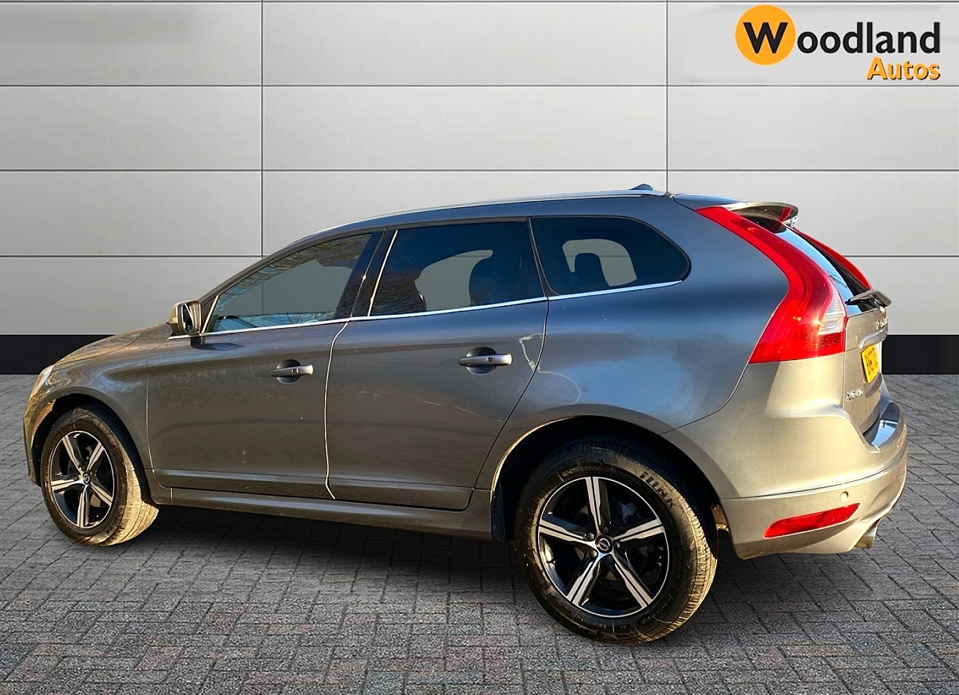 Used Volvo XC60 2017 for sale - 77079283: Photo 11