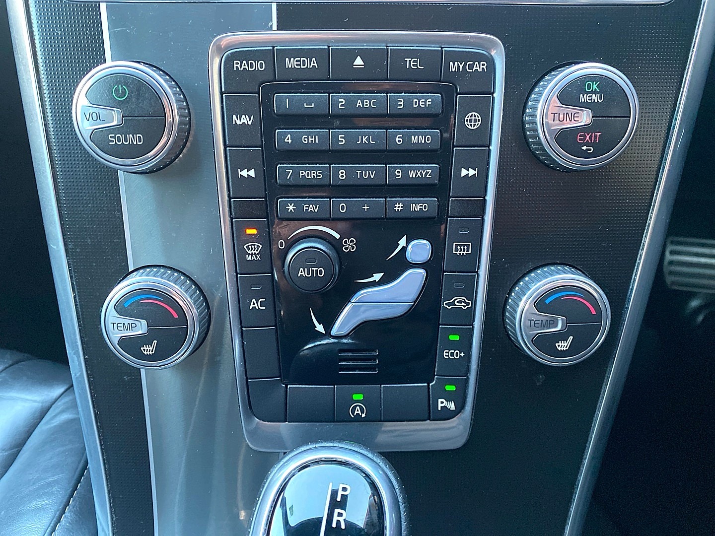 Used Volvo XC60 2017 for sale - 77079283: Photo 17