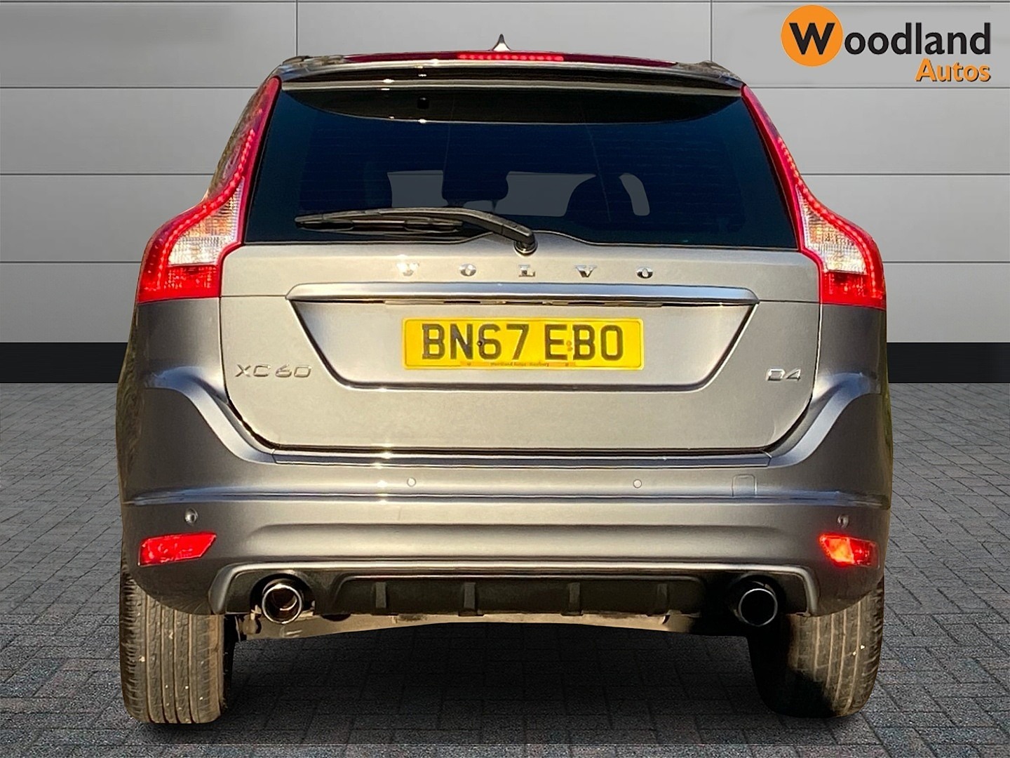 Used Volvo XC60 2017 for sale - 77079283: Photo 8