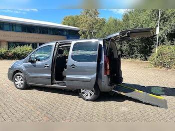 Used Citroen Berlingo Multispace 2019 for sale - 79717900: Photo