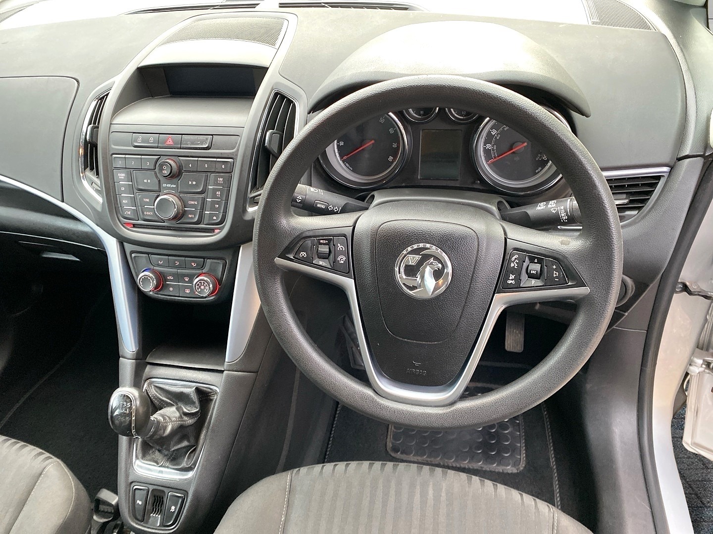 Used Vauxhall Zafira 2016 for sale - 77198454: Photo 24