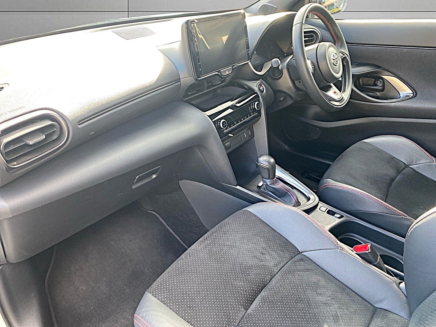 Used Toyota Yaris Cross 2023 for sale - 78078129: Photo 12