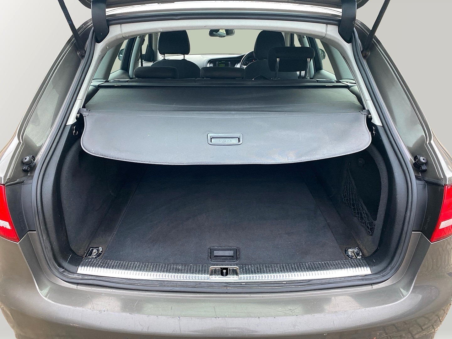 Used Audi A4 Avant 2013 for sale - 77578873: Photo 18