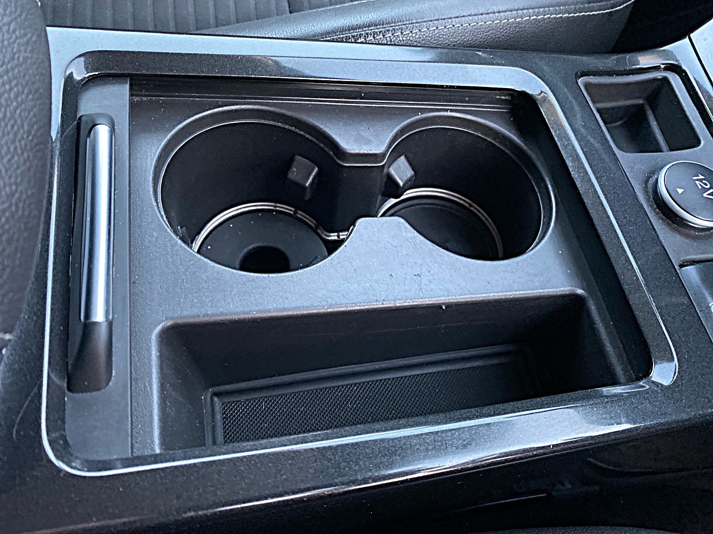 Used Ford Kuga 2017 for sale - 77025698: Photo 27