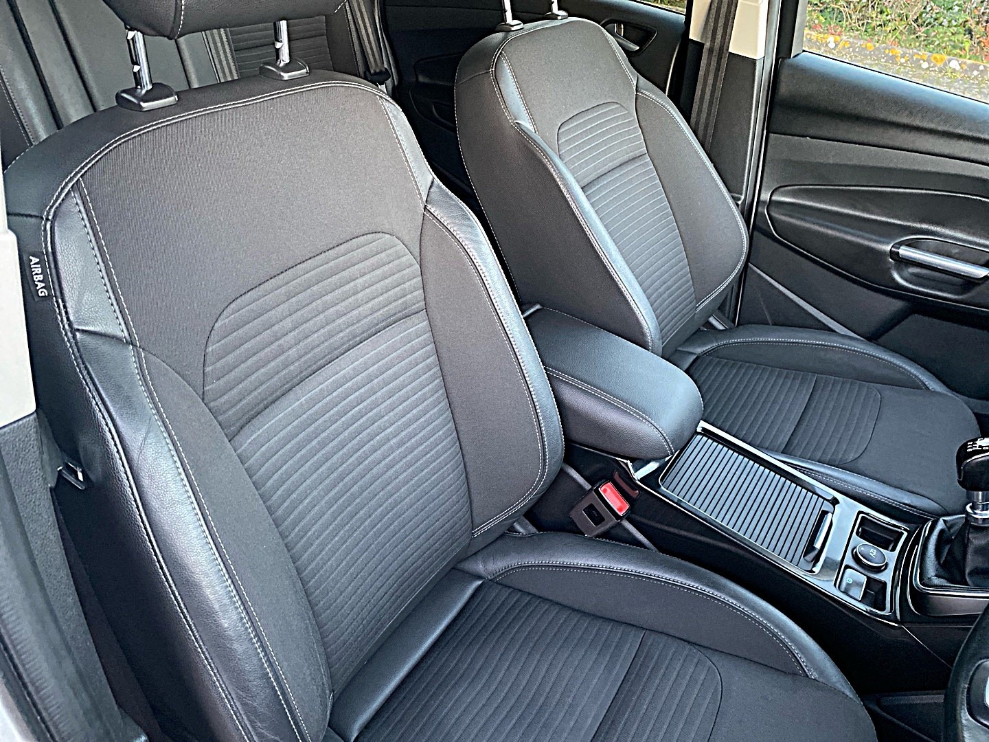 Used Ford Kuga 2017 for sale - 77025698: Photo 7