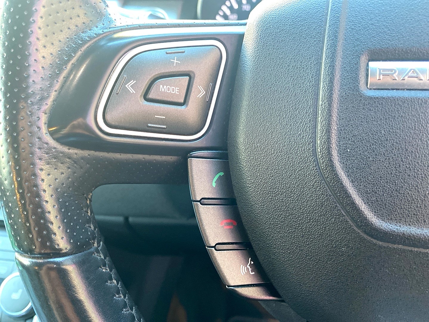 Used Land Rover Range Rover Evoque 2014 for sale - 76818105: Photo 9