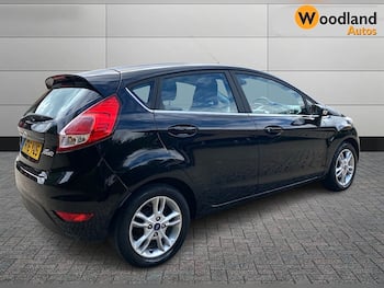 Used Ford Fiesta 2016 for sale - 79637938: Photo