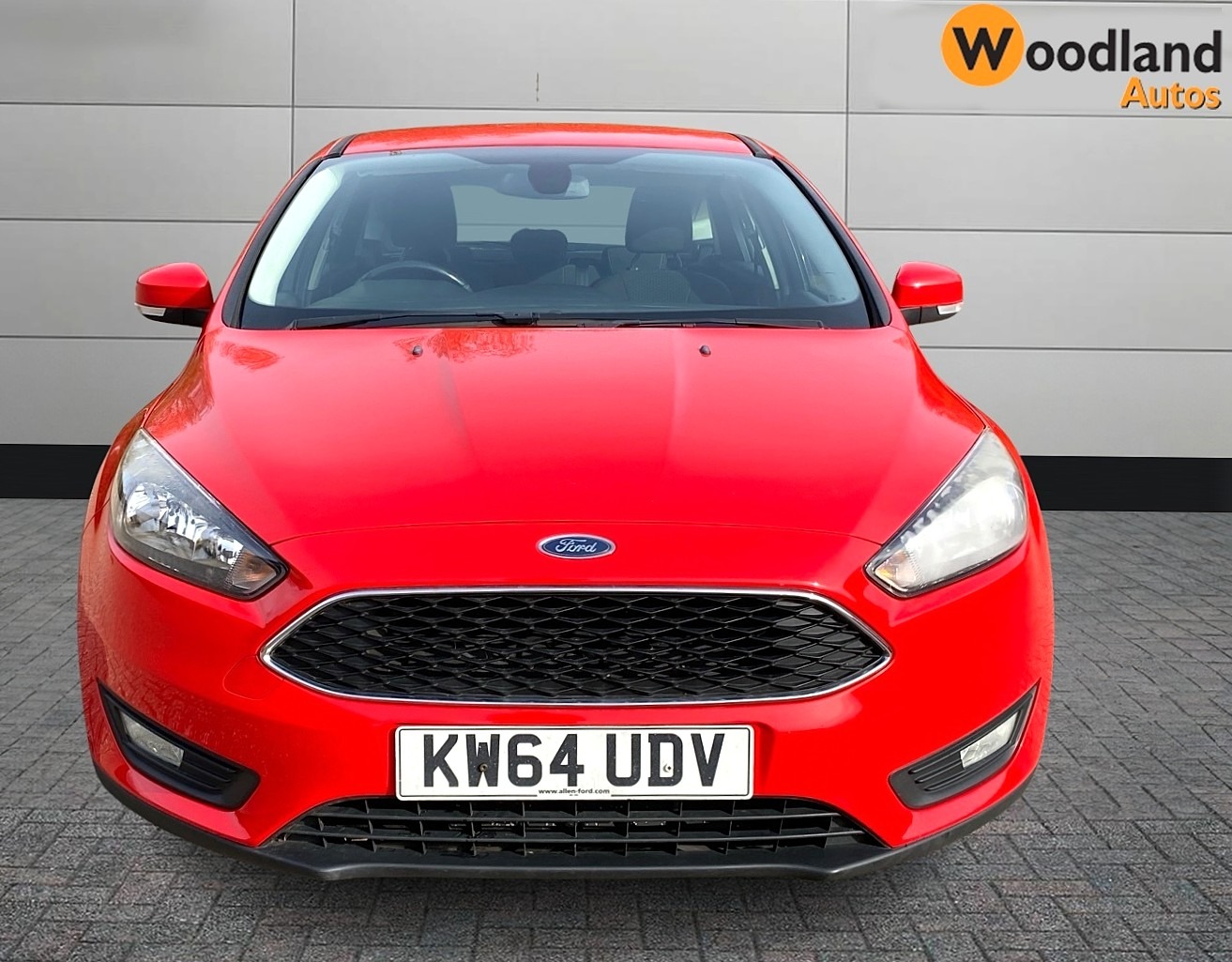 Used Ford Focus 2015 for sale - 76415732: Photo 2