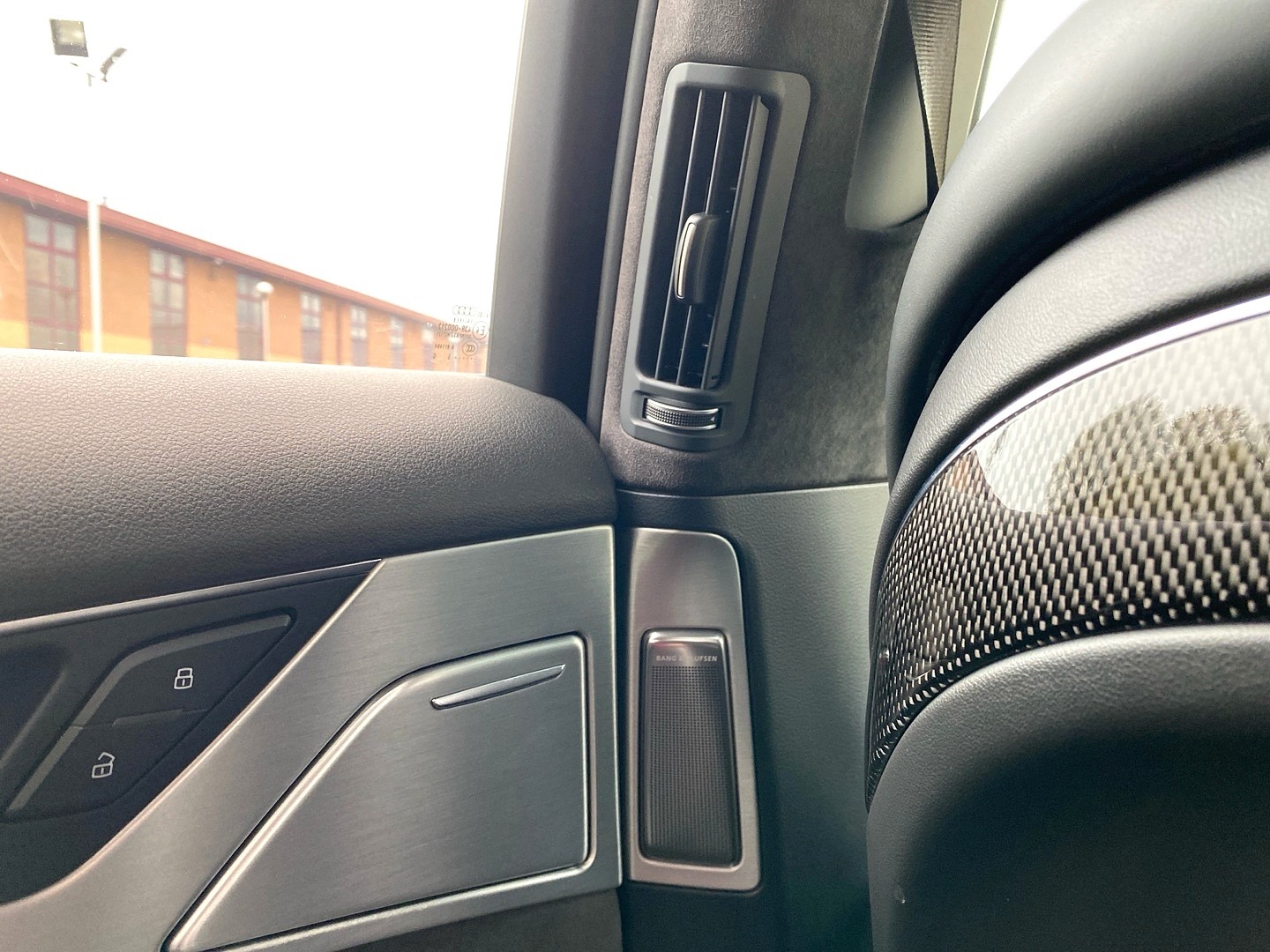 Used Audi S8 2015 for sale - 78106804: Photo 22