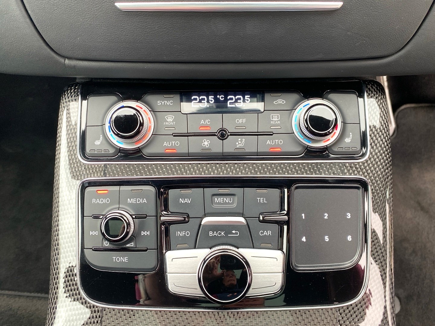 Used Audi S8 2015 for sale - 78106804: Photo 28