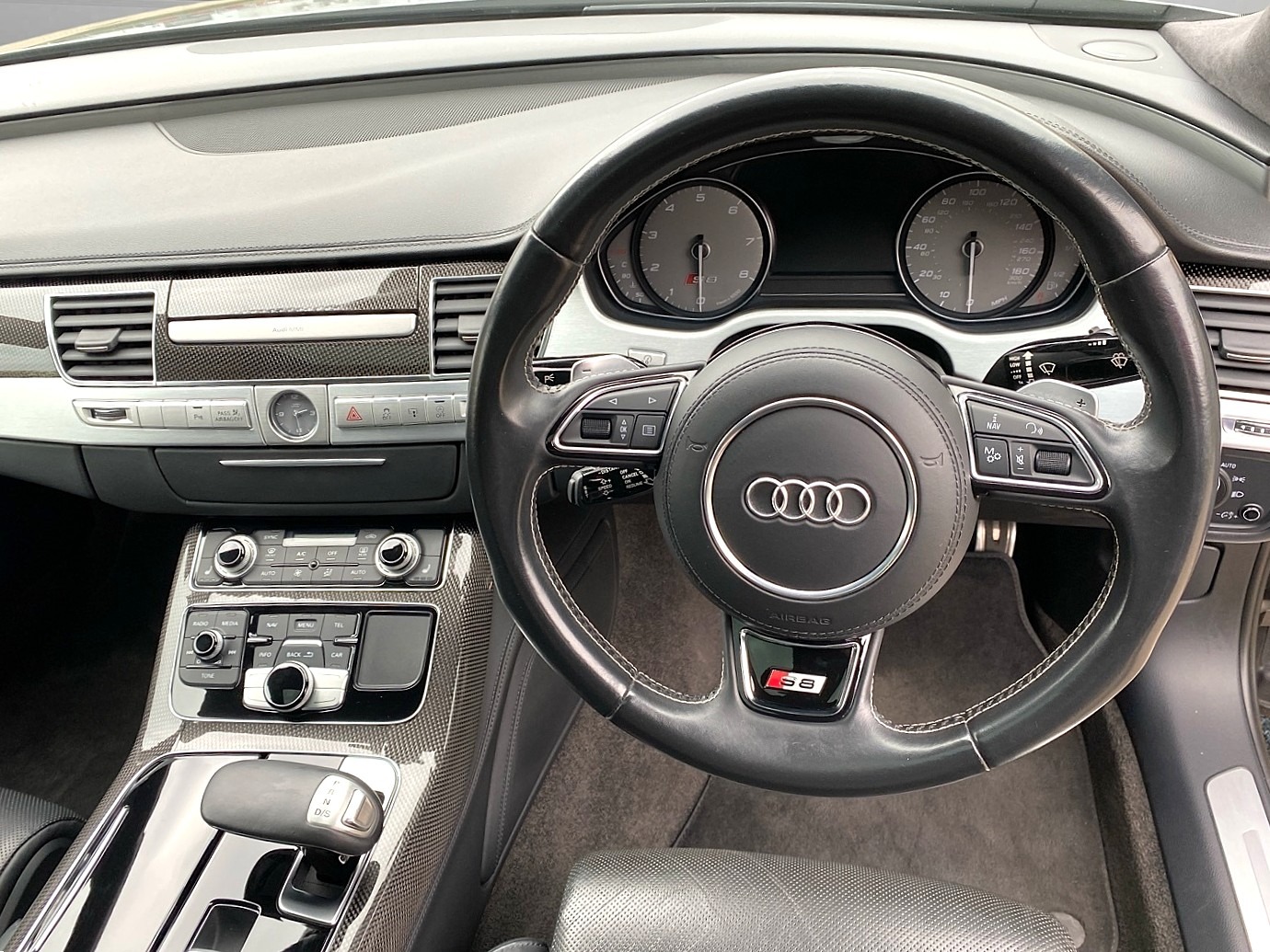 Used Audi S8 2015 for sale - 78106804: Photo 29