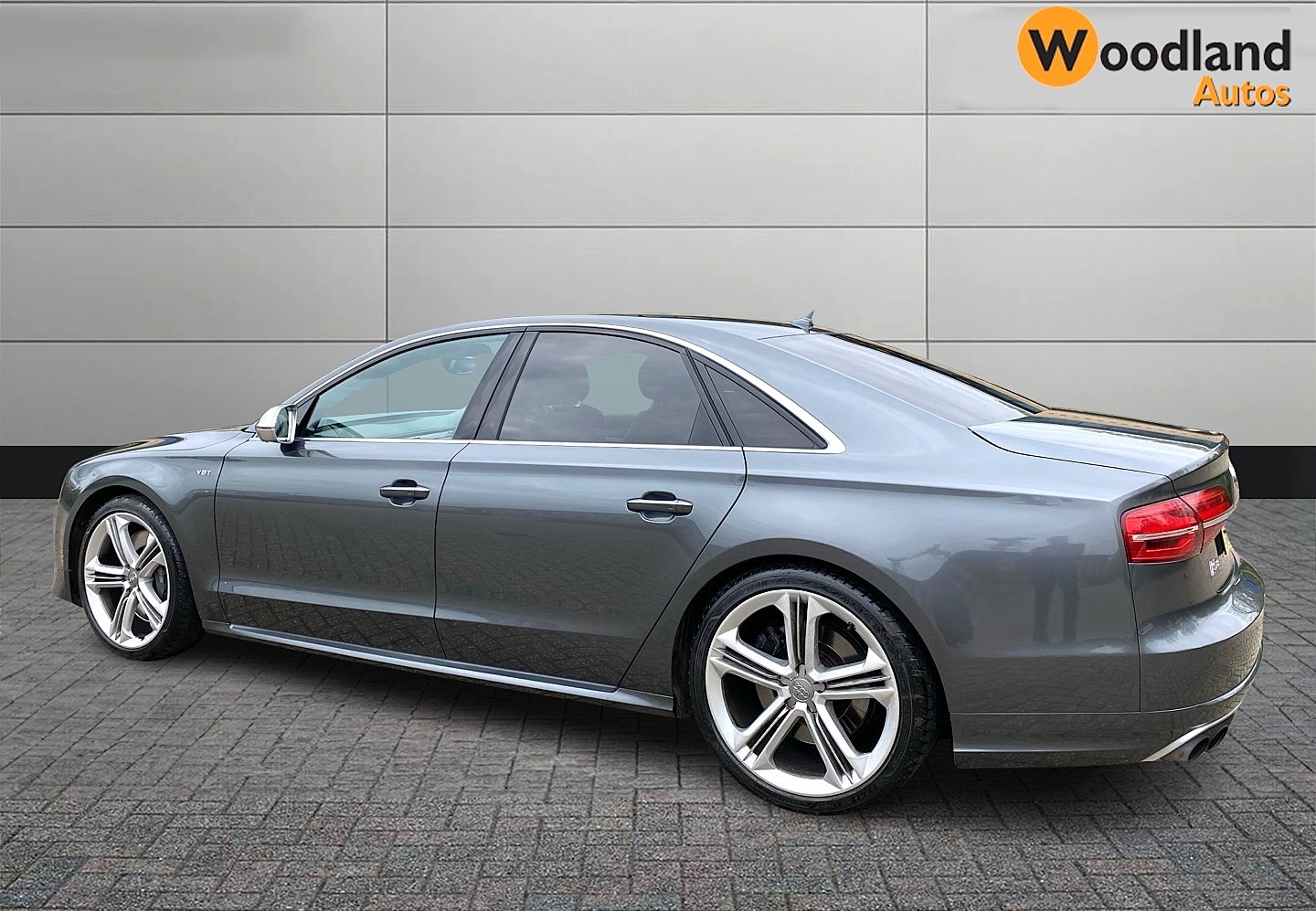 Used Audi S8 2015 for sale - 78106804: Photo 3