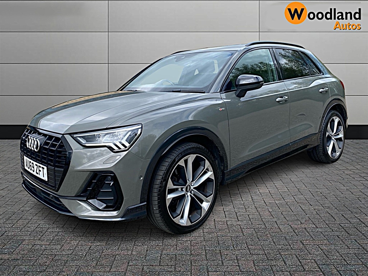 Audi Q3