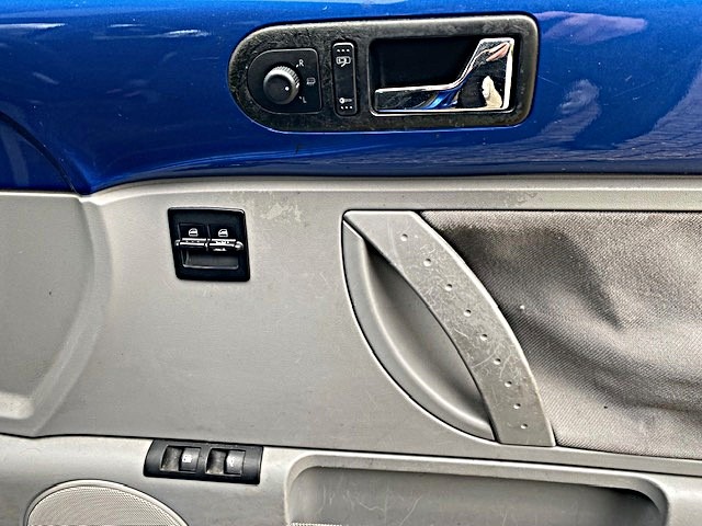 Used Volkswagen Beetle 2002 for sale - 77902714: Photo 10