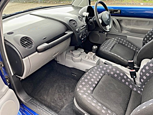 Used Volkswagen Beetle 2002 for sale - 77902714: Photo 11