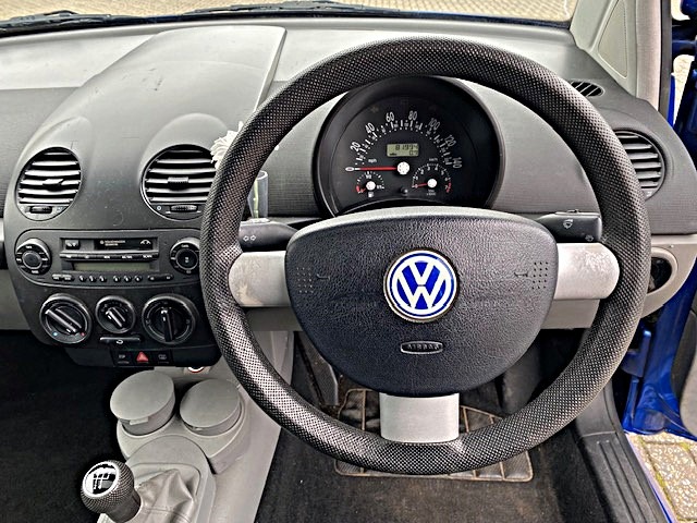 Used Volkswagen Beetle 2002 for sale - 77902714: Photo 12