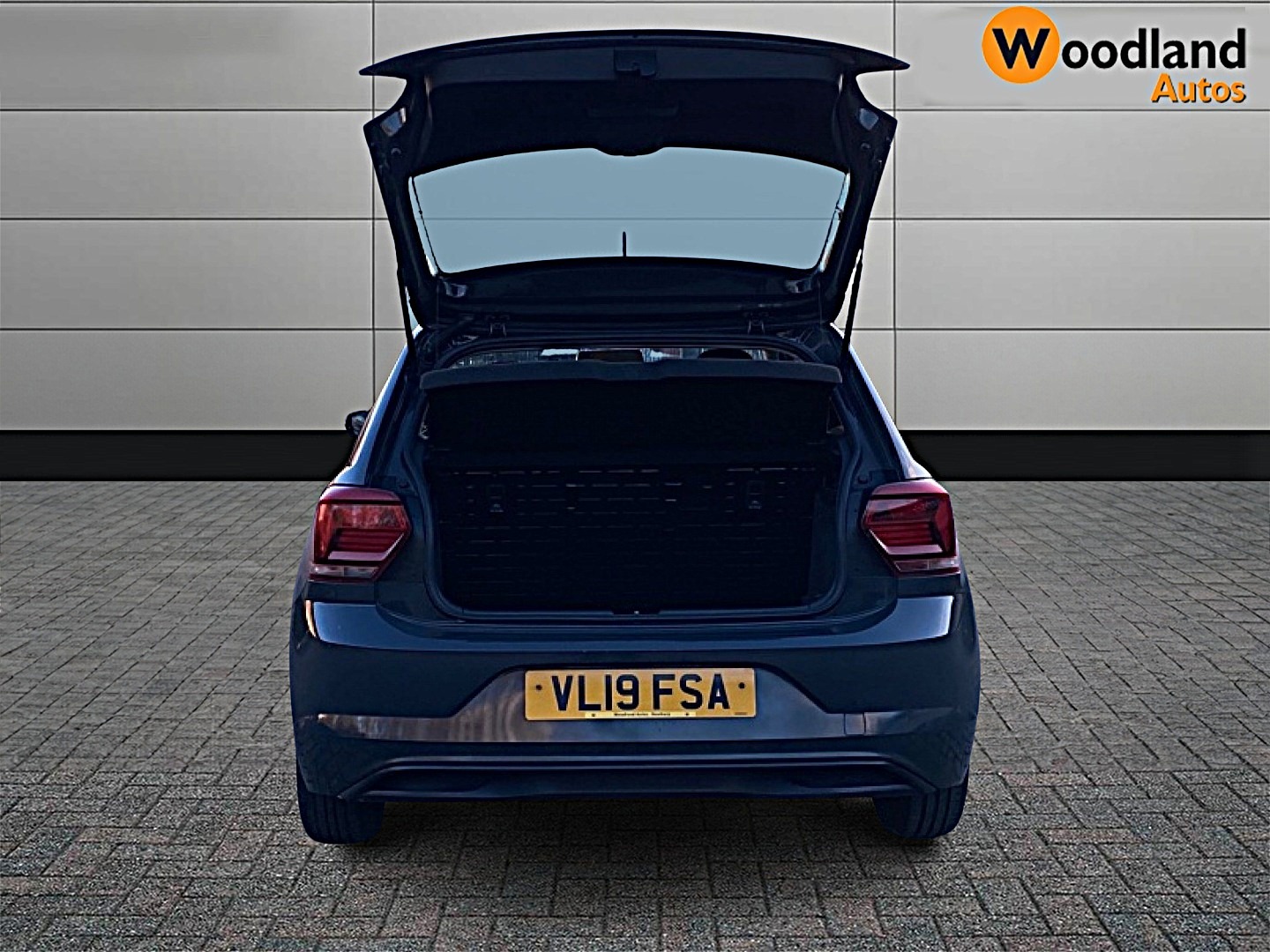 Used Volkswagen Polo 2019 for sale - 77375857: Photo 10