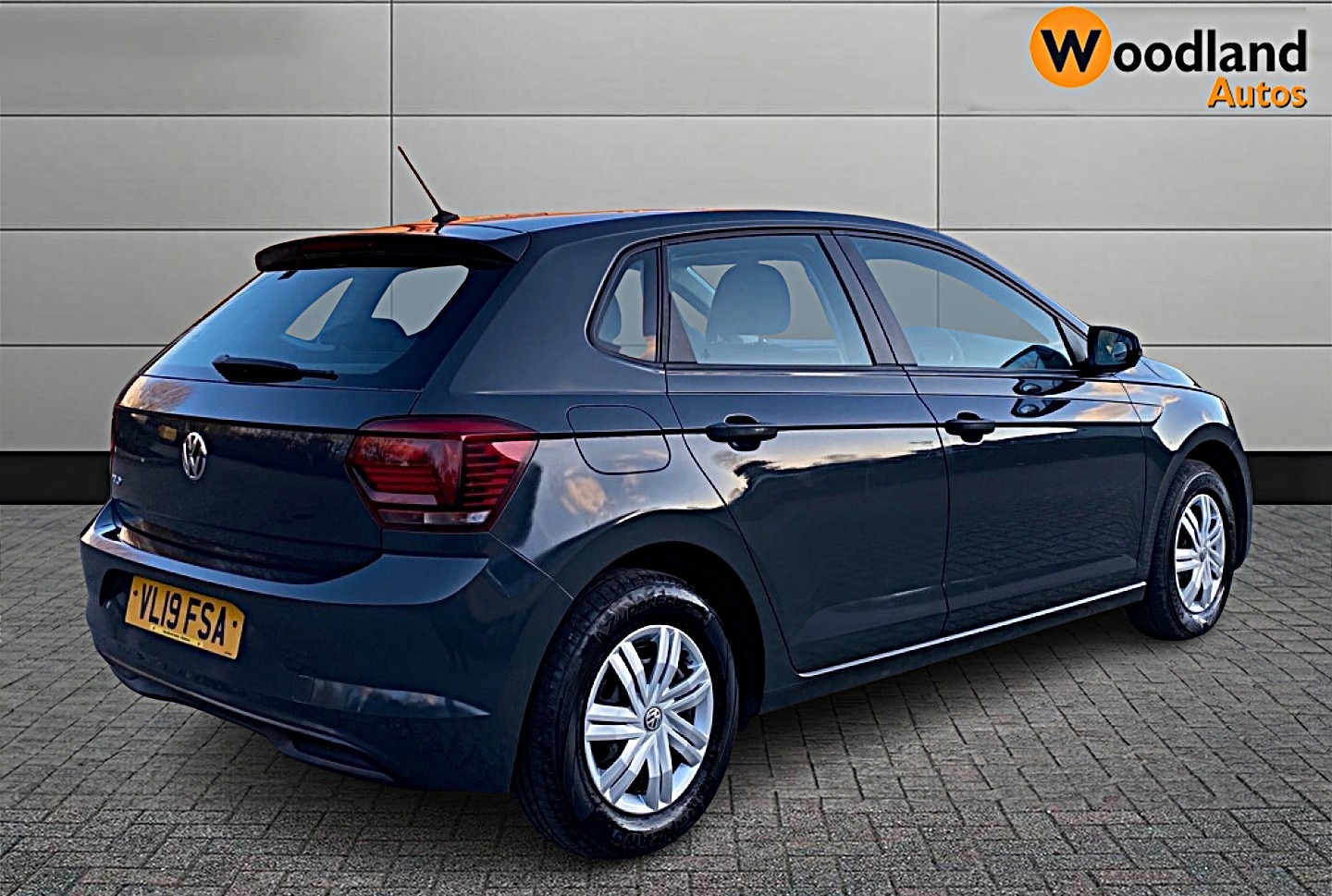 Used Volkswagen Polo 2019 for sale - 77375857: Photo 2