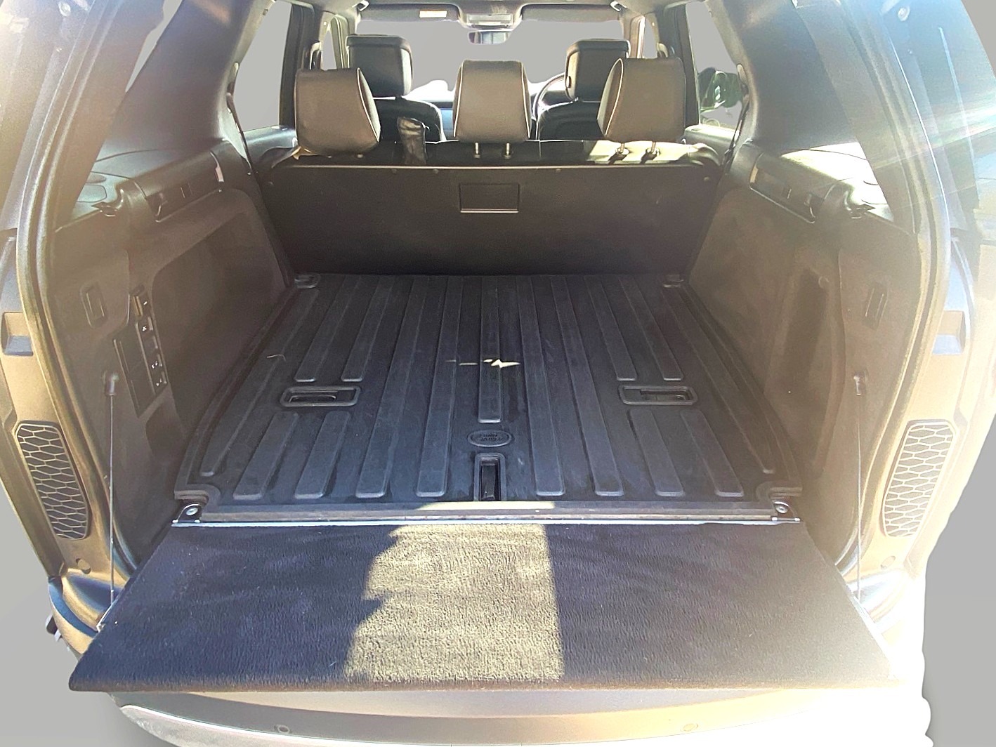 Used Land Rover Discovery 2021 for sale - 78165578: Photo 26