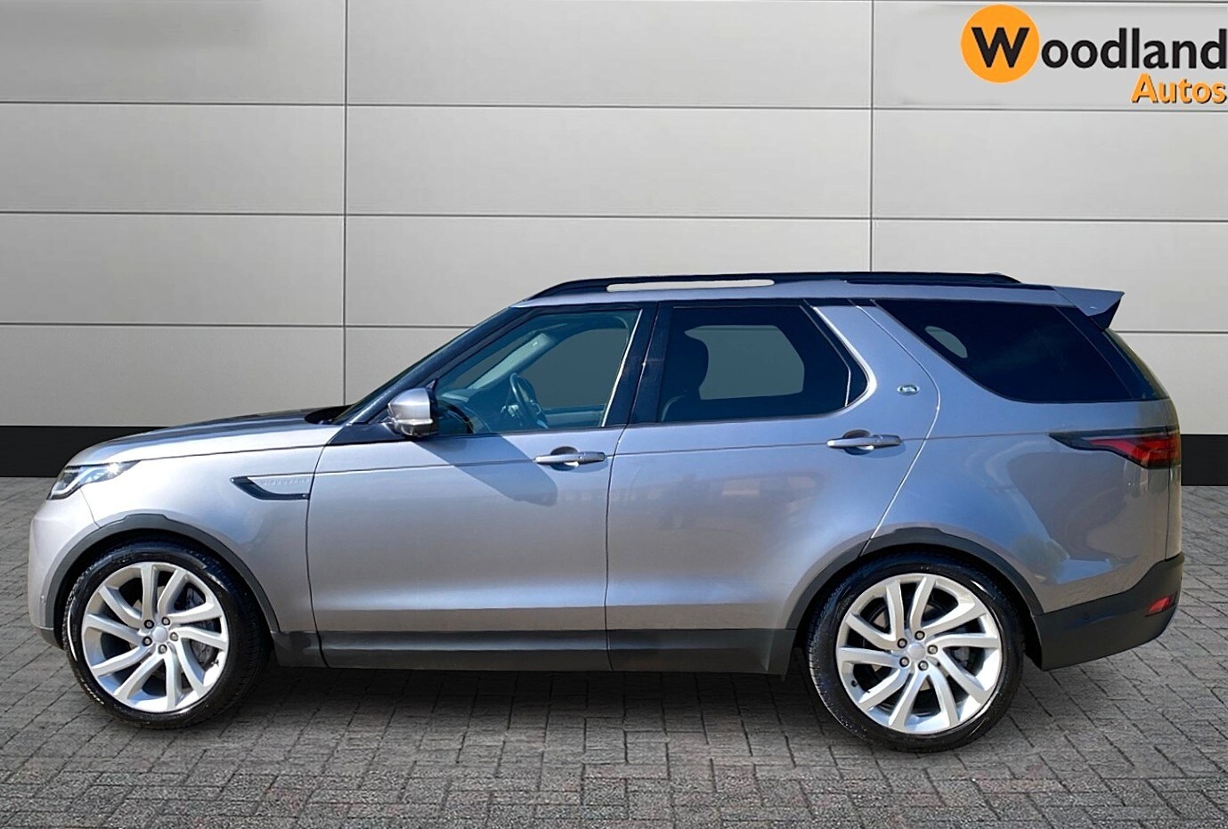 Used Land Rover Discovery 2021 for sale - 78165578: Photo 3