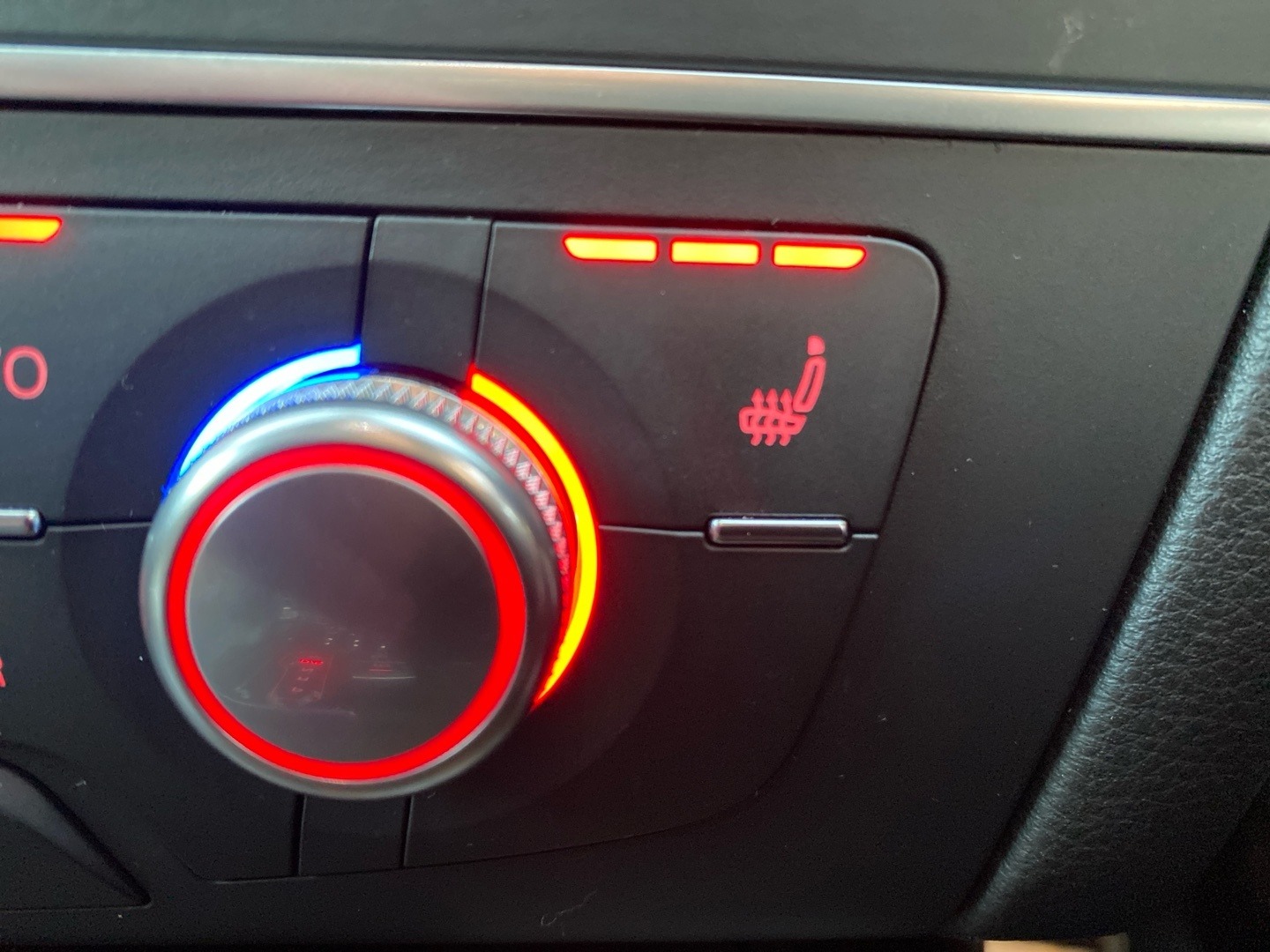 Used Audi A6 Avant 2016 for sale - 76681663: Photo 10