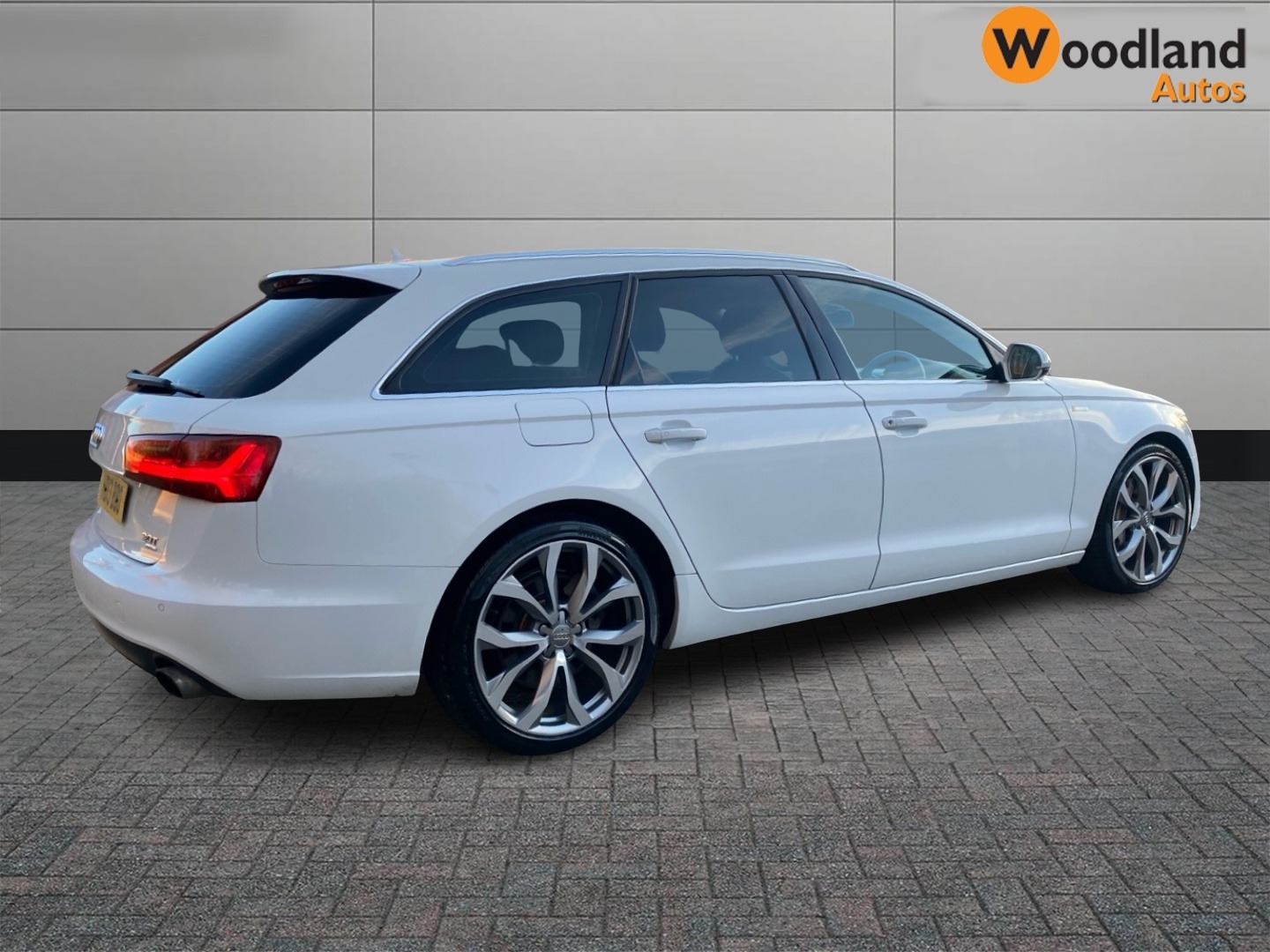 Used Audi A6 Avant 2016 for sale - 76681663: Photo 11