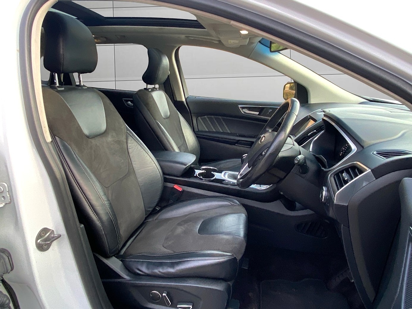 Used Ford Edge 2018 for sale - 76467528: Photo 17