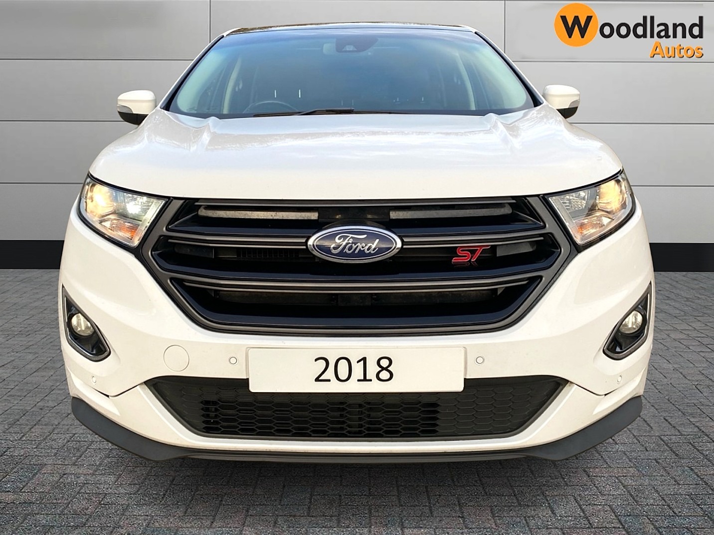 Used Ford Edge 2018 for sale - 76467528: Photo 2