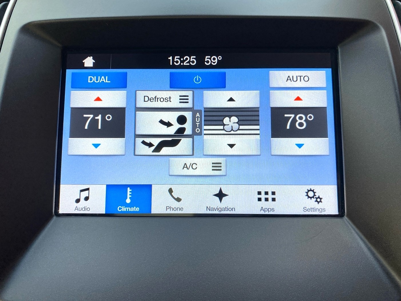 Used Ford Edge 2018 for sale - 76467528: Photo 26