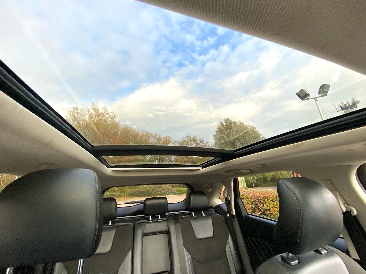 Used Ford Edge 2018 for sale - 76467528: Photo 4