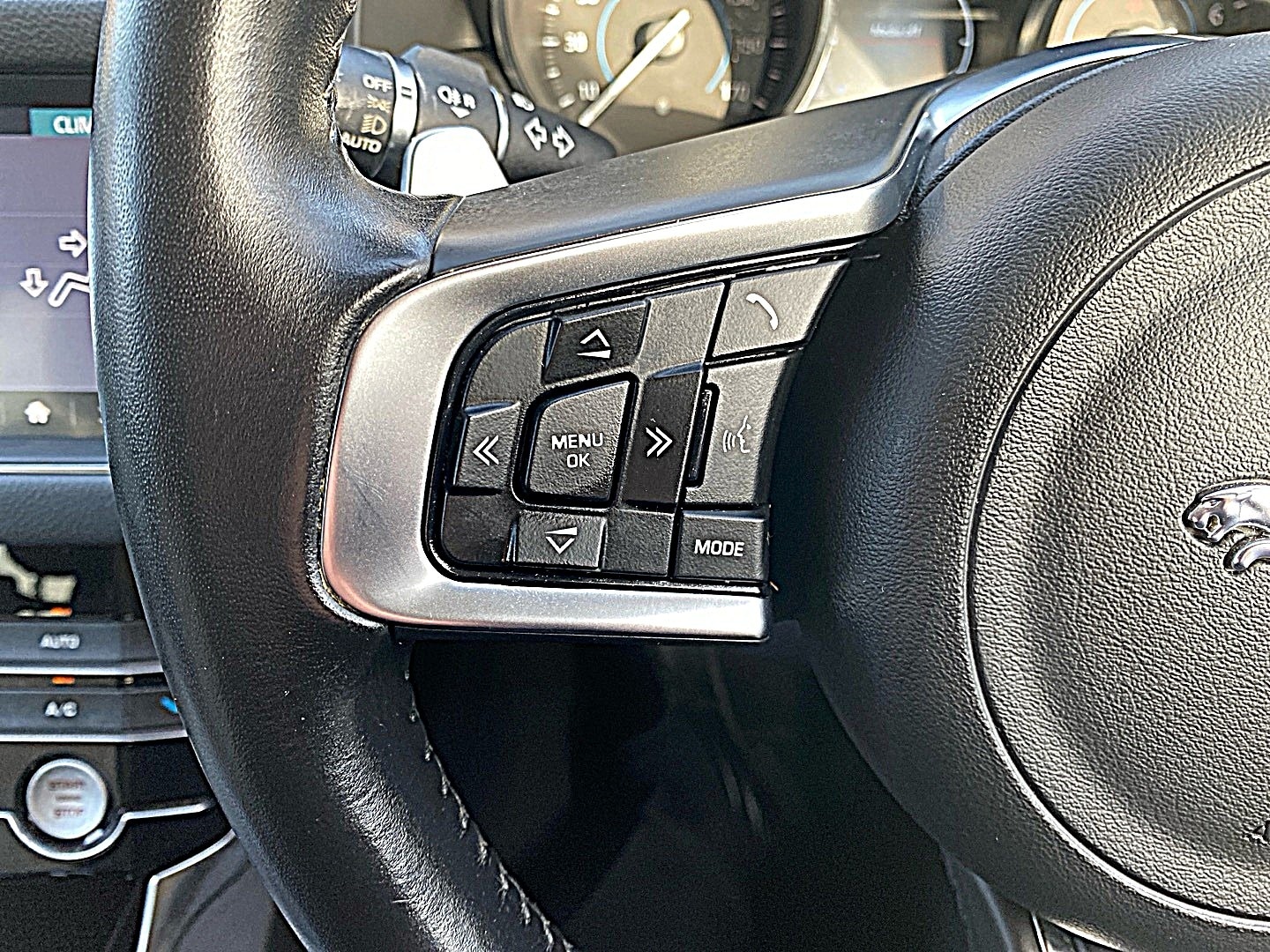 Used Jaguar XF 2019 for sale - 77077363: Photo 20