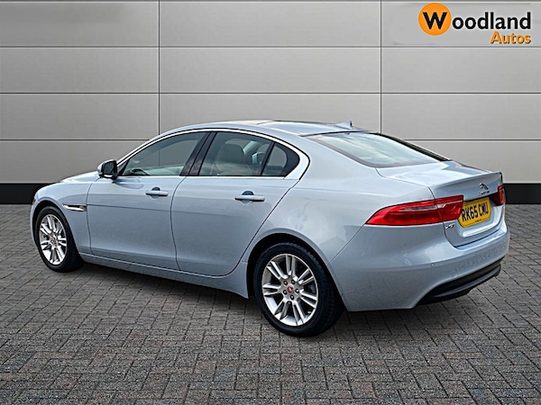 Used Jaguar XE 2015 for sale - 76157486: Photo 5