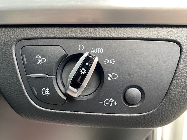 Used Audi Q5 2017 for sale - 76079370: Photo 21