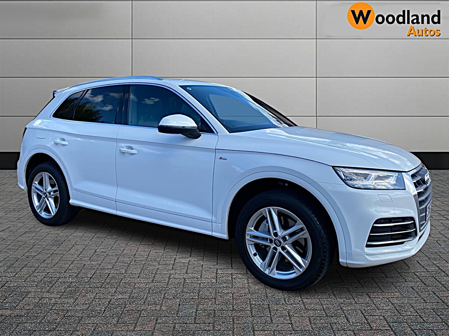 Used Audi Q5 2017 for sale - 76079370: Photo 5