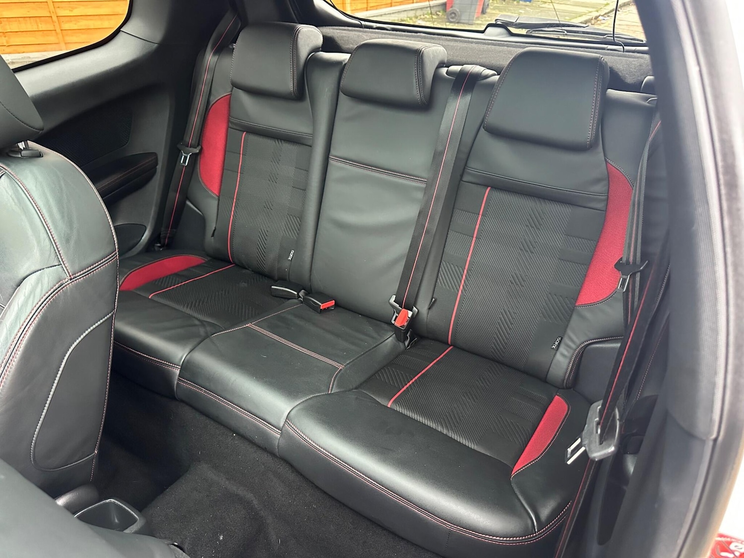 Used Peugeot 208 2015 for sale - 76886905: Photo 14