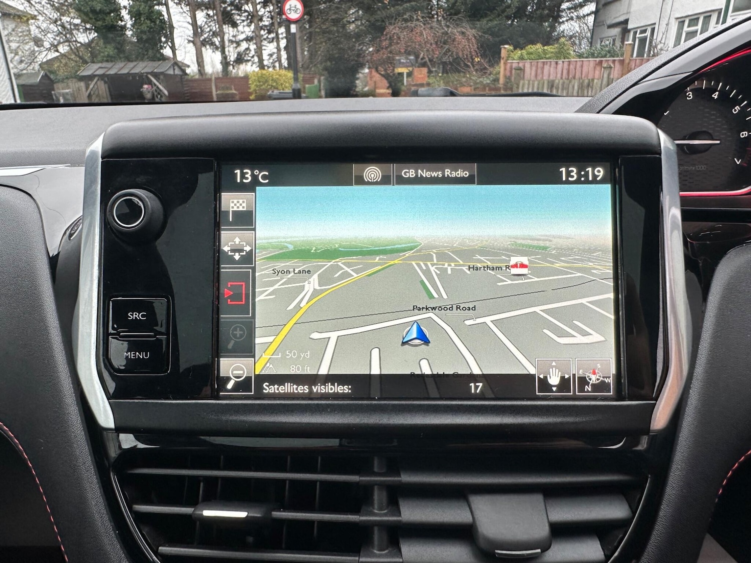 Used Peugeot 208 2015 for sale - 76886905: Photo 25