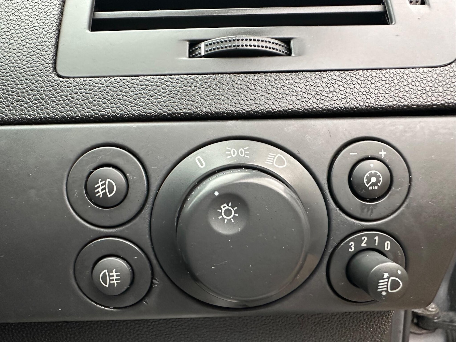 Used Vauxhall Astra 2009 for sale - 76727762: Photo 16