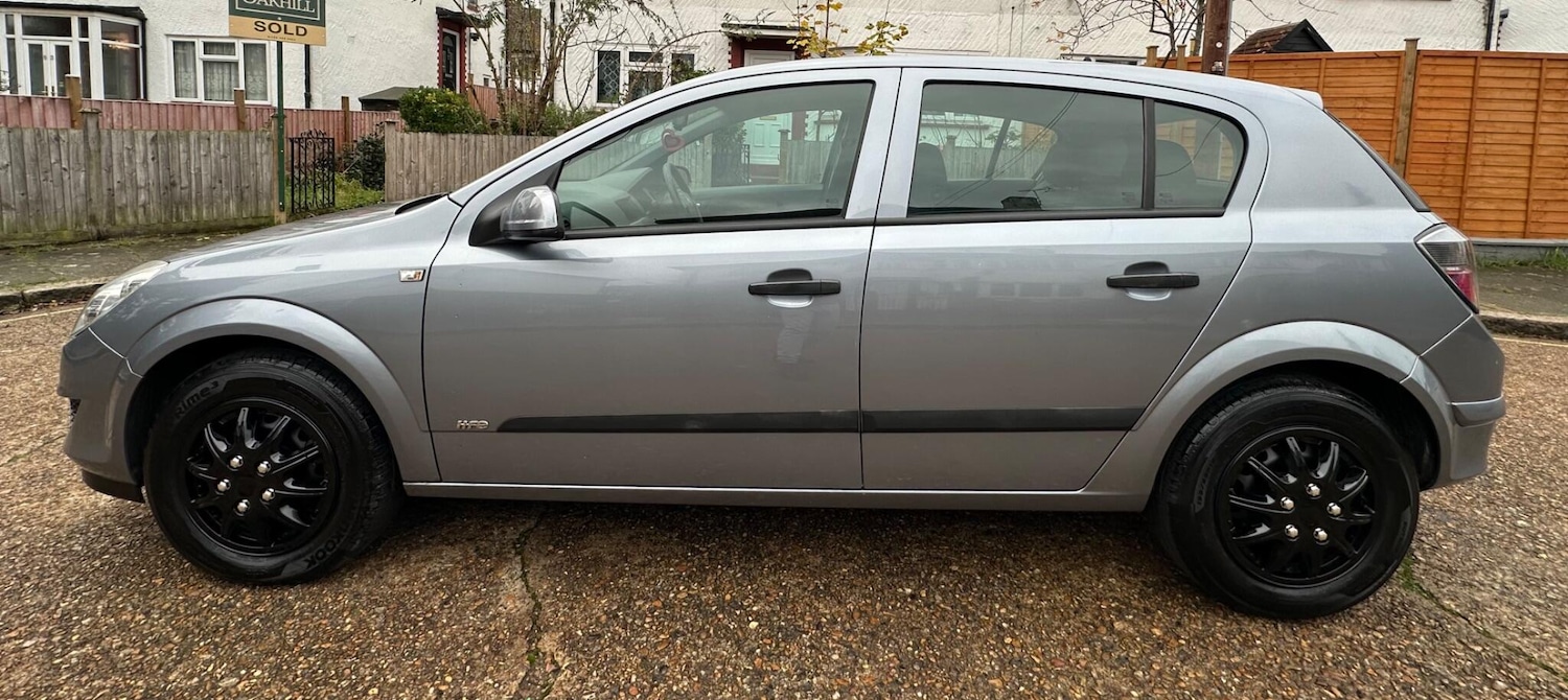 Used Vauxhall Astra 2009 for sale - 76727762: Photo 5