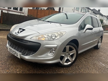 Used Peugeot 308 2011 for sale - 77468536: Photo
