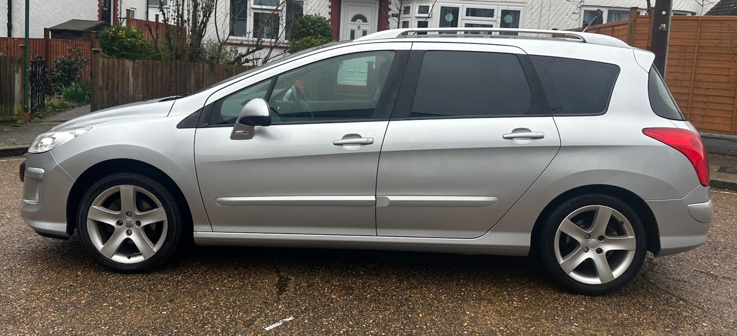 Used Peugeot 308 2011 for sale - 77468536: Photo 5